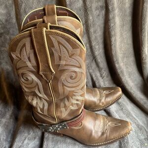 Durango Brown Heeled Boots with Embroidered Design